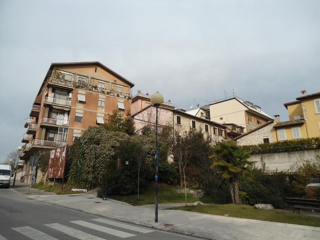 B&B Rosaspina Ascoli Piceno Eksteriør bilde