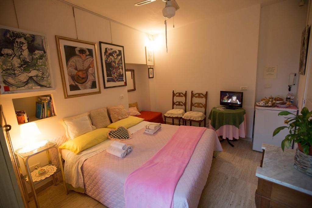 B&B Rosaspina Ascoli Piceno Eksteriør bilde